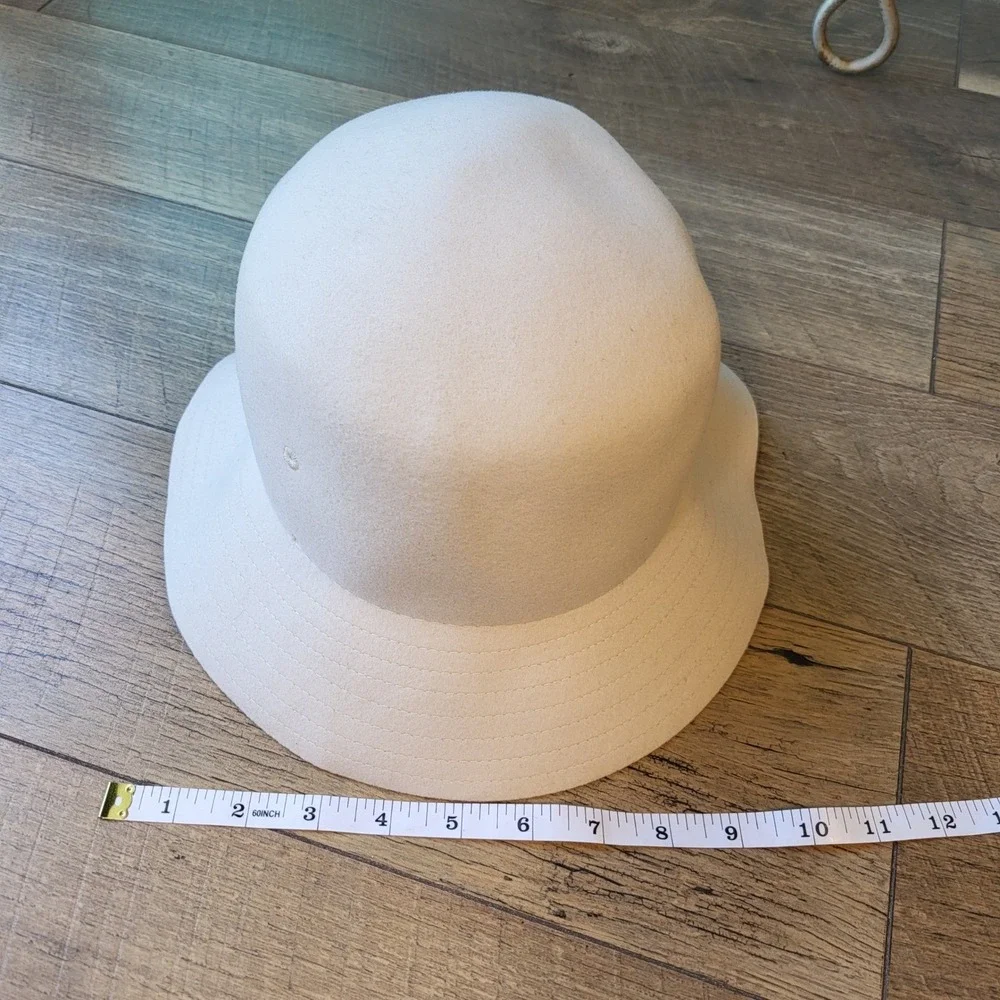 Phenix 100% Wool Bucket Hat Cream Off White Felt One Size Adjustable Brim Hat